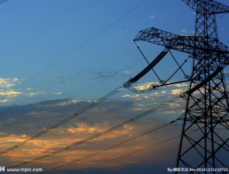 人民日报报道甘肃清洁能源产业 电网出镜