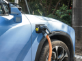 新能源汽车的“充电自由”将在何年何月到来？