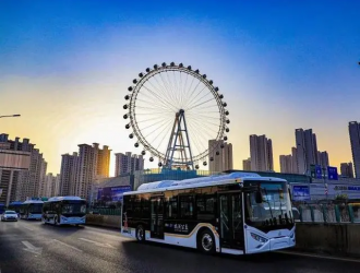 河南杞县50辆新能源纯电动公交车开始试运营